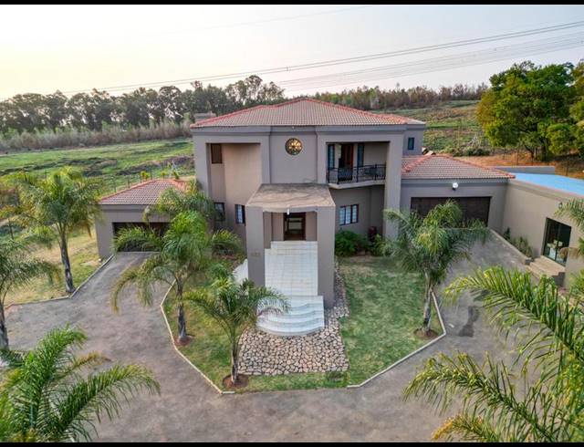 FARM FOR SALE IN RIETVLEI VIEW COUNTRY ESTATES
